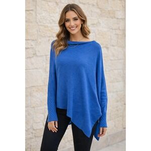 Women's NWOT First Love Poncho Sweater Knit Asymmetric Hem One Size XL